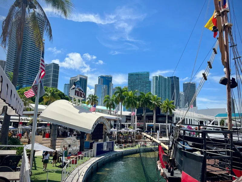 Pier 5 and the marina at Bayside Marketplace with the Downtown Miami skyline
