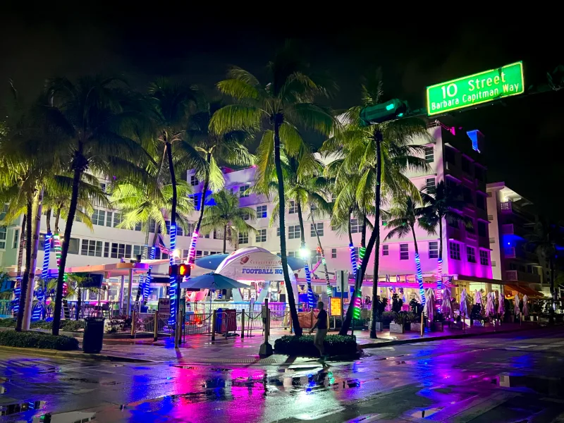 Clevelander Hotel at Ocean Drive and 10th Street at night, South Beach, Miami Beach