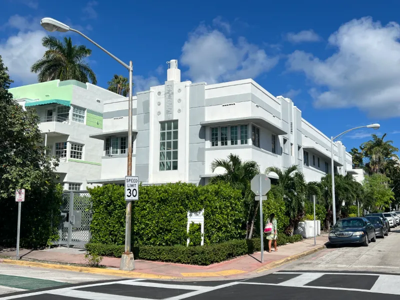 Corner Art Deco apartment building with eyebrow ledges in the Art Deco Historic District, Miami Beach